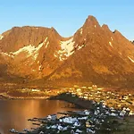 8 Person Holiday Home In Senjahopen Mefjordvær