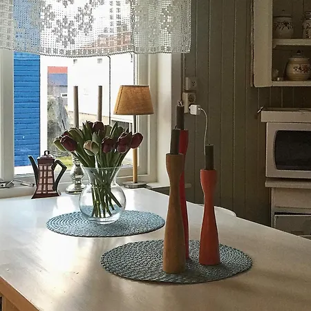 8 Person Holiday Home In Senjahopen Feriehus Mefjordvær