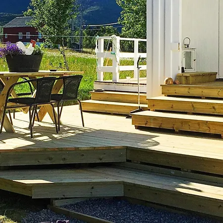 8 Person Holiday Home In Senjahopen Feriehus